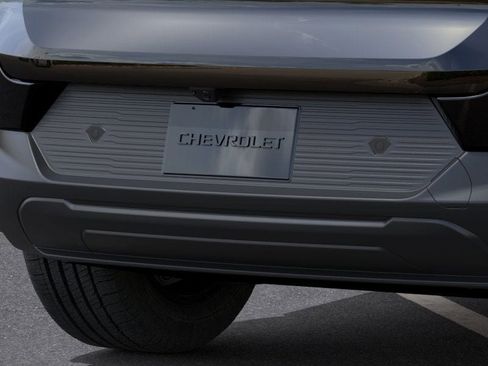 New 2026 Chevrolet Equinox EV LT image 45