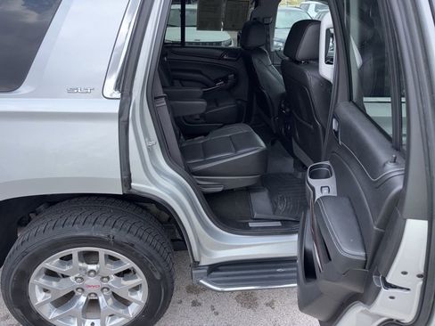 Used 2016 GMC Yukon SLT w/ Open Road Package image 11