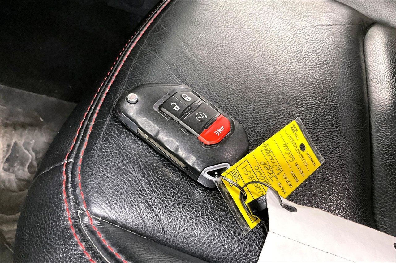 Used 2020 Jeep Wrangler Rubicon AWD/4WD image 19