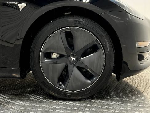 Used 2019 Tesla Model 3 Standard Range Plus RWD image 33