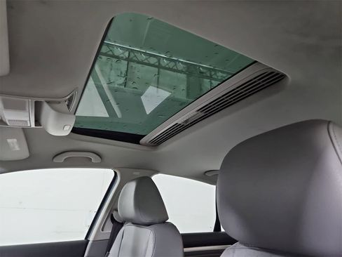 Used 2007 Volkswagen Jetta Wolfsburg Edition image 19