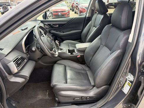 Used 2023 Subaru Outback Limited AWD/4WD image 13