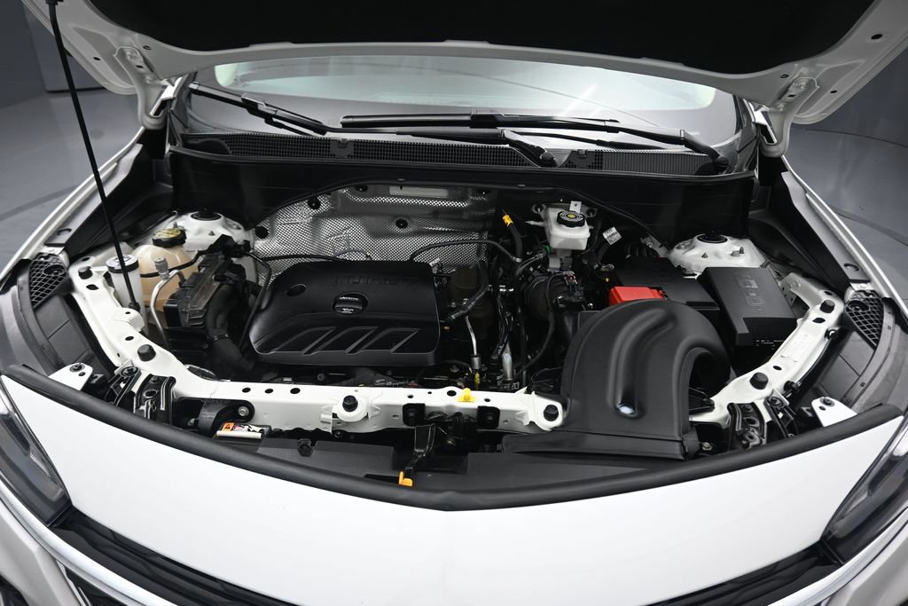 Used 2022 Buick Encore GX Essence w/ Experience Buick Package AWD/4WD image 47
