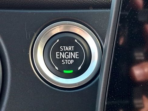 Used 2023 Chevrolet Blazer LT w/ Convenience Package image 22