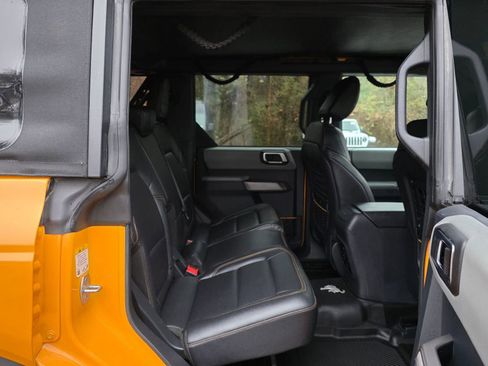 Used 2021 Ford Bronco Badlands image 30