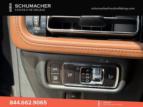 Used 2023 Lincoln Nautilus Reserve w/ Monochromatic Package AWD/4WD image 28