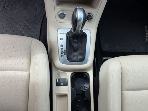 Used 2016 Volkswagen Tiguan S AWD/4WD image 20