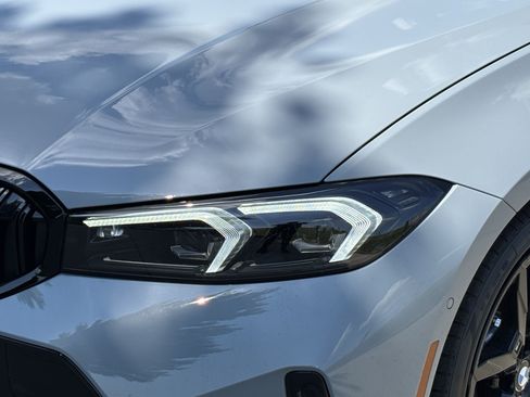 New 2026 BMW 330i Sedan w/ M Sport Package RWD image 6