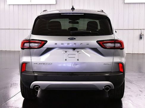 Used 2023 Ford Escape Platinum image 6