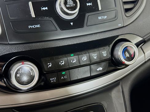 Used 2015 Honda CR-V LX image 17