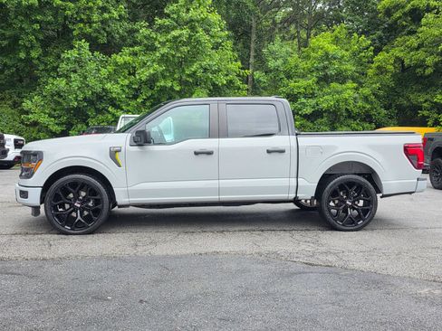 Used 2024 Ford F150 STX RWD image 4
