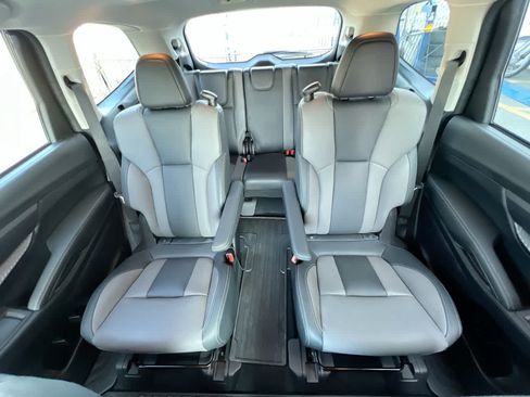 Used 2022 Subaru Ascent Onyx Edition AWD/4WD image 23