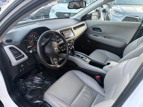 Used 2018 Honda HR-V EX-L image 18