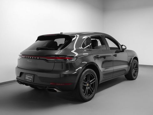 Certified 2019 Porsche Macan AWD/4WD image 12