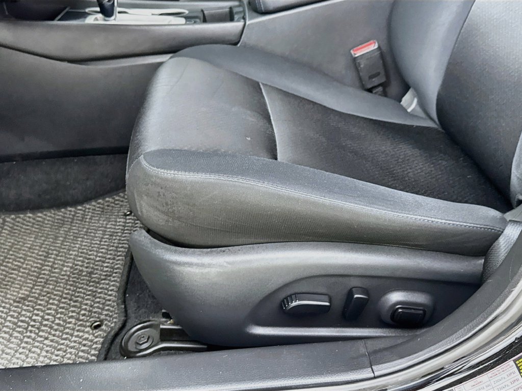Used 2018 Nissan Altima 2.5 SR w/ Interior Lighting Package FWD image 24