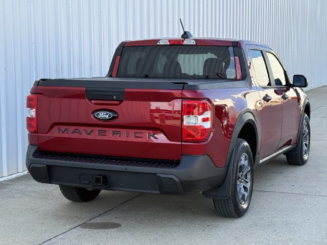 Used 2025 Ford Maverick XLT w/ XLT Luxury Package AWD/4WD image 4