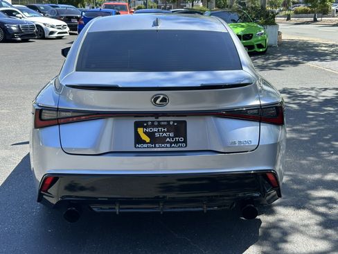 Used 2024 Lexus IS 300 F Sport RWD image 10