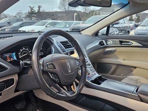 Used 2019 Lincoln MKZ Reserve w/ Luxury Package image 10