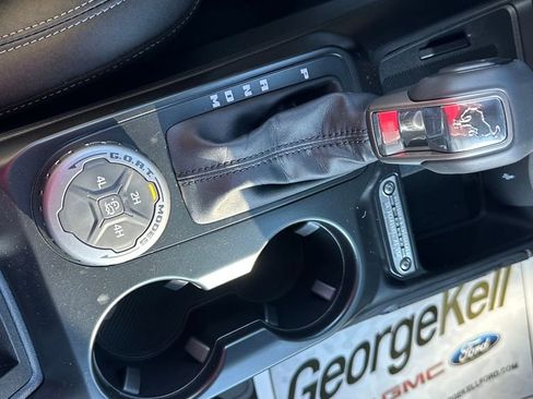 New 2025 Ford Bronco Big Bend image 16