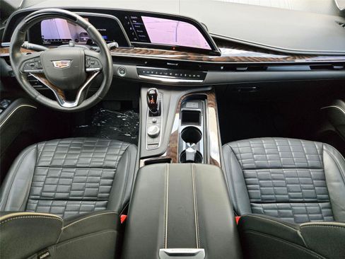 Used 2022 Cadillac Escalade ESV Sport Platinum AWD/4WD image 13