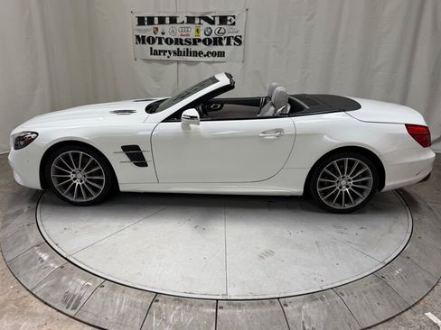 Used 2017 Mercedes-Benz SL 450 image 1