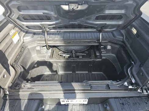 New 2026 Honda Ridgeline Black Edition image 9