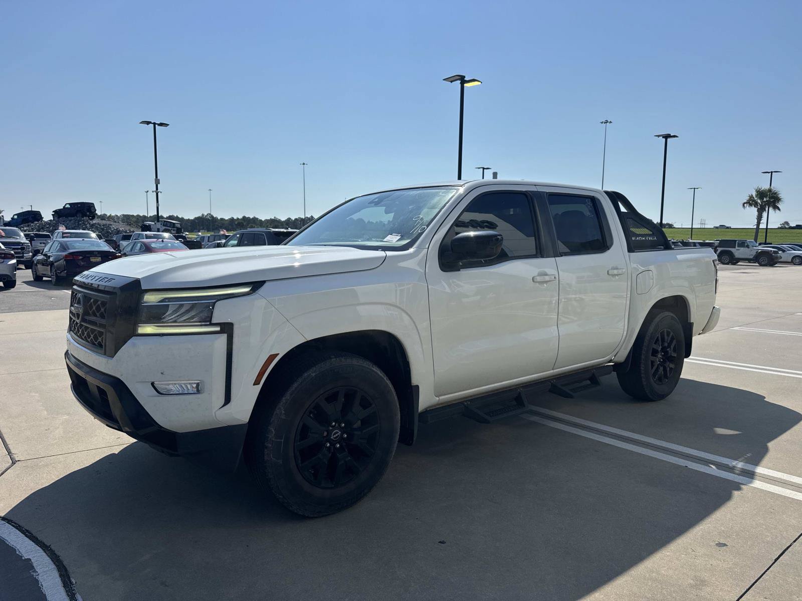 Used 2023 Nissan Frontier SV w/ Midnight Edition Package RWD image 3