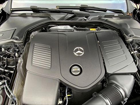 Certified 2025 Mercedes-Benz C 300 Sedan image 16