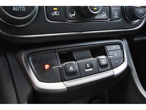 Used 2024 GMC Terrain AT4 w/ Infotainment Package II AWD/4WD image 24