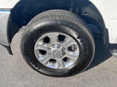 Used 2026 RAM 2500 Big Horn AWD/4WD image 28