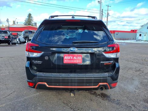 Used 2021 Subaru Forester Sport image 6