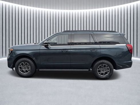 New 2026 Ford Expedition Active RWD image 7