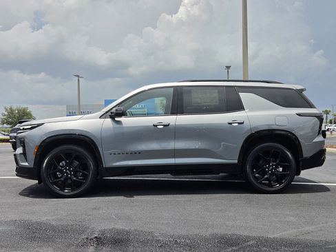 New 2026 Chevrolet Traverse RS w/ LPO, Floor Liner Package AWD/4WD image 3