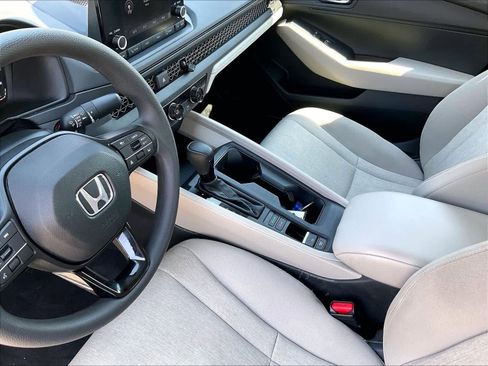 Used 2023 Honda Accord LX image 20