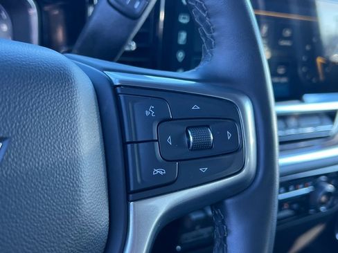 Used 2025 Chevrolet Silverado 2500 LT w/ Convenience Package image 21