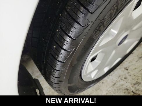 Certified 2017 Ford Transit Connect XL image 11