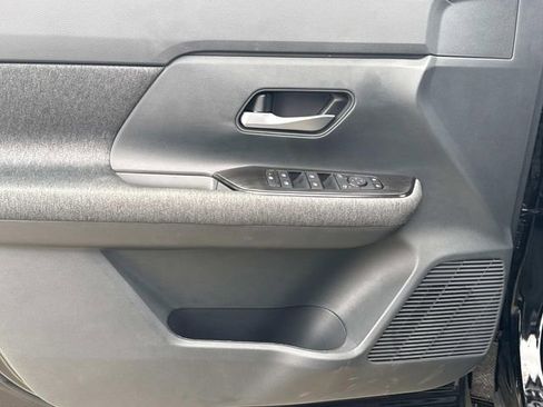 New 2026 Nissan Kicks SV FWD image 21