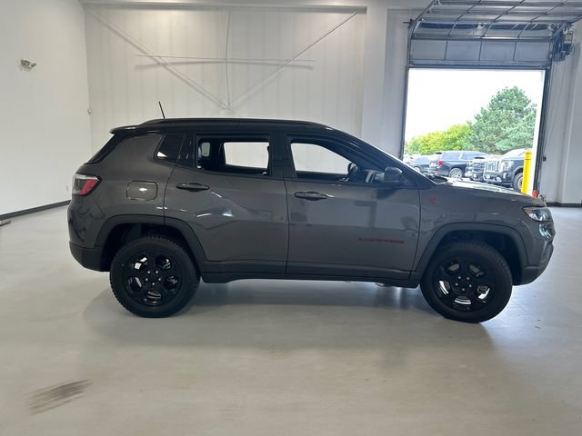 Used 2023 Jeep Compass Trailhawk AWD/4WD image 4
