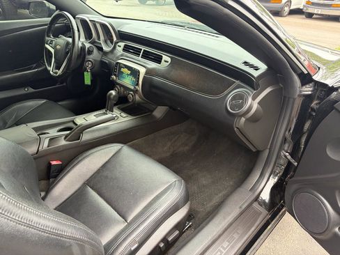 Used 2015 Chevrolet Camaro LT RWD image 35