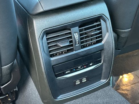 Certified 2023 BMW 330e 330e w/ Driving Assistance Package image 16