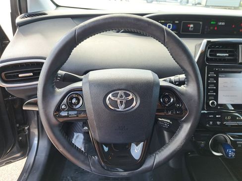 Used 2022 Toyota Prius Prime LE image 17