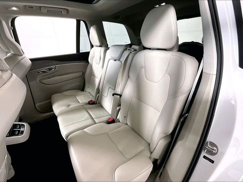 Used 2024 Volvo XC90 B6 Plus w/ Protection Package Premier image 26