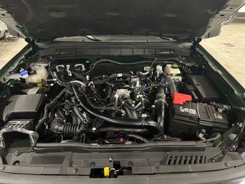 Used 2024 Ford Bronco Wildtrak AWD/4WD image 29