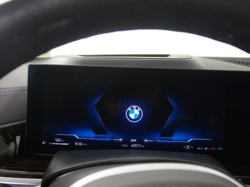 Used 2025 BMW X6 xDrive40i AWD/4WD image 18