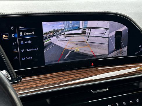 Used 2022 Cadillac Escalade ESV Luxury image 20