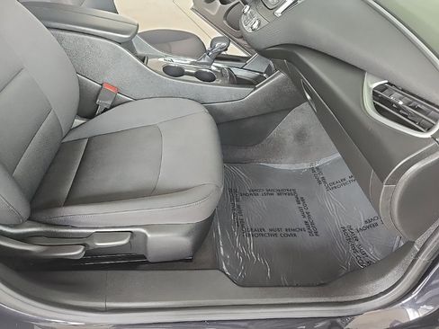 Used 2023 Chevrolet Malibu LT image 38