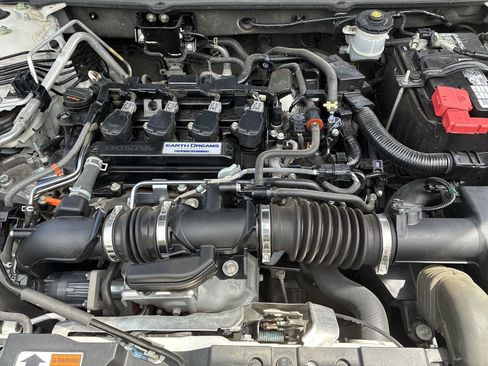 Used 2018 Honda Accord Sport image 17