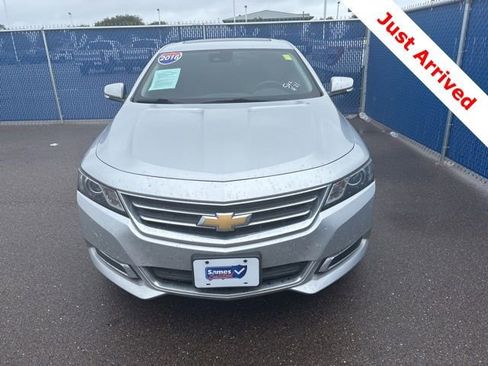 Used 2016 Chevrolet Impala LT w/ Leather Package image 4