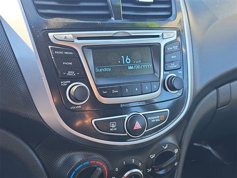 Used 2017 Hyundai Accent Sport image 19