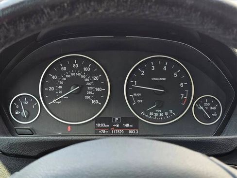 Used 2017 BMW 320i Sedan RWD image 21